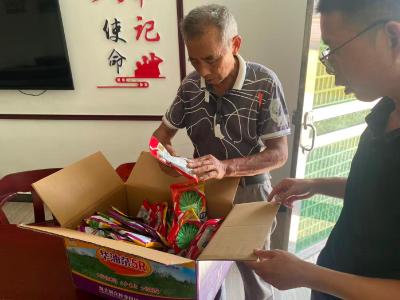 通城县沙堆镇：油菜良种发放忙 秋播生产添“动能”