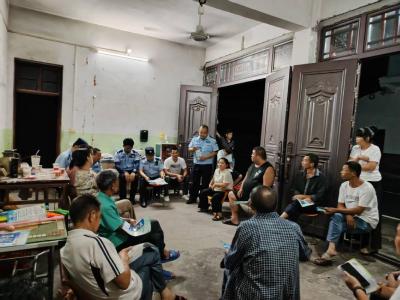 通城县麦市镇：小板凳上拉家常 禁毒反诈入民心