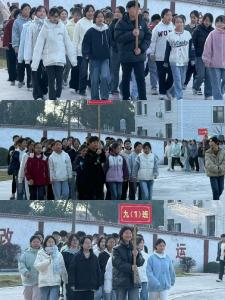 通城县塘湖镇黄袍中学举行红色趣味运动会