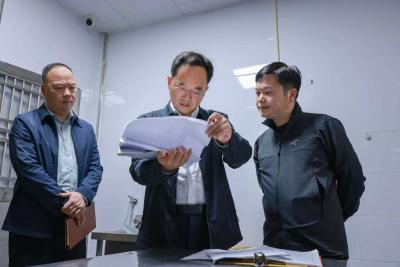 黄建平调研群众身边不正之风和腐败问题集中整治工作时强调 坚持问题导向 厚植为民情怀 推动集中整治走深走实取得更大成效