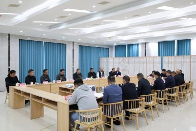 世界中联森林康养研究专委会来通城调研森林康养基地建设工作