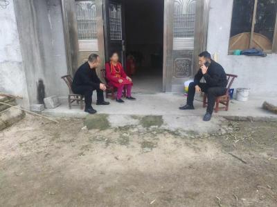 通城县石南镇开展“控辍保学”入户走访