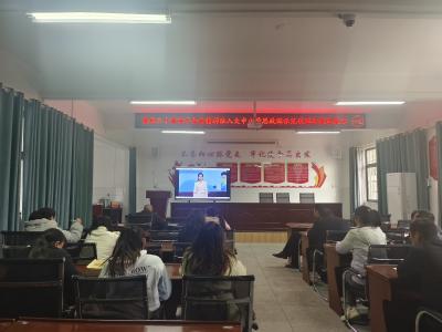 【学习贯彻党的二十届四中全会精神】通城县大坪乡：集中研学 交流共悟