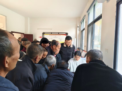 通城县关刀镇：贴心服务进乡村，惠民公交暖人心