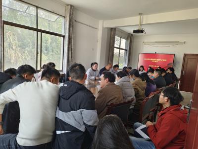 通城县石南镇召开移风易俗入户宣传工作会议