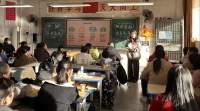 通城县五里镇五里中心完小：凝心聚力话成长 家校携手筑未来