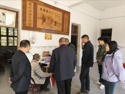 通城县石南镇赛公村：多部门联动，筑牢防返贫防线