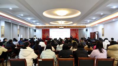 杨修伟到湖北三赢兴光电科技股份有限公司宣讲党的二十届四中全会精神