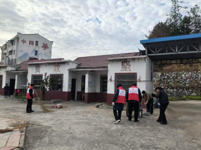 通城县北港镇庄前社区安置点：人居环境整治“微改造”  托起搬迁群众“大幸福”