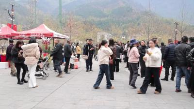 视频-烟火气升腾！通城瑶乡刨猪宴解锁沉浸式年味体验