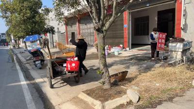 【清洁家园在行动】通城县石南社区开展“清洁家园”行动扮靓宜居环境