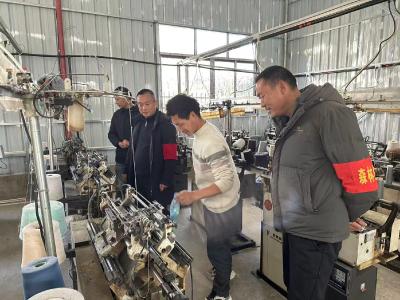 通城县塘湖镇润田村：筑牢年末安全防线 守护群众平安过节