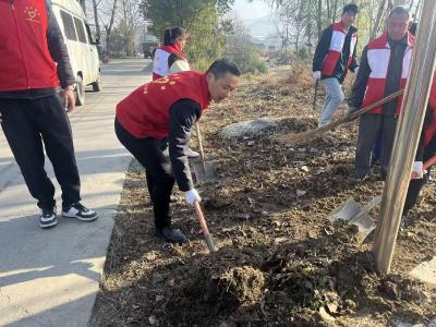 【清洁家园在行动】通城县塘湖镇狮子村：干群齐心“清”出新面貌 擦亮家园“洁”出新颜值