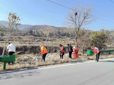 【清洁家园在行动】通城县北港镇：集中开展“清洁家园”行动 干群合力擦亮美丽乡村底色