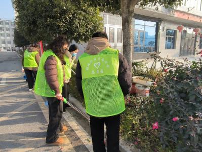 通城县银城社区：以青春为笔，为社区服务描绘温暖新图景