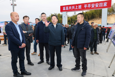 通城县开展2026年“楚（隽）商回归 共建支点”春节考察活动