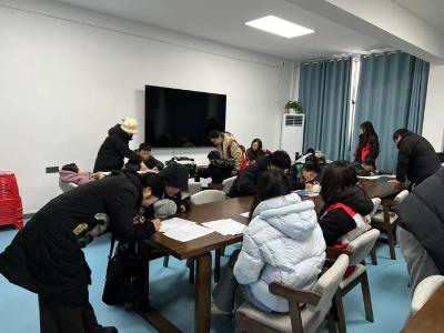 通城县秀水社区：暖冬“益”起行 成长不打烊