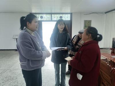 通城县石南镇团委开展特困青少年家庭走访慰问活动