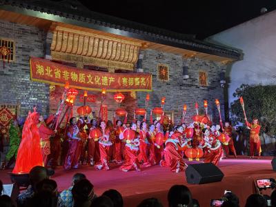 通城石南：非遗 “赛锣赛亮” 闹元宵 民俗焕新启新程