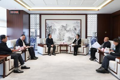 黄建平到通城(武汉)离岸科创中心调研并拜访湖北文旅集团  