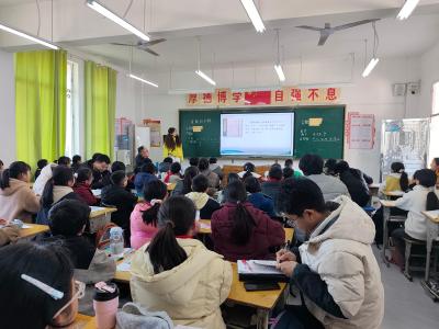 以课促教砺内功 以研兴教启新程 | 通城县麦市镇中心小学开展教师人人公开课活动