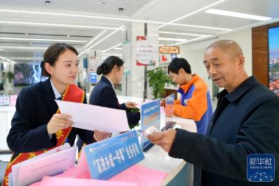 树立和践行正确政绩观丨湖北通城：“高效办成一件事”便民利企