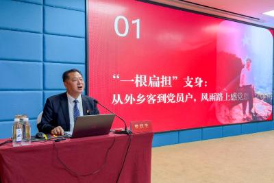 湖北通城：状元广场上的“红色引擎” 