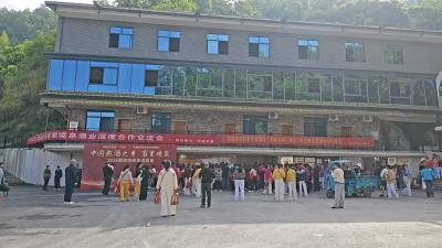 2026鄂湘赣商务洽谈会在“中国熬酒之乡”在通城县北港镇举办