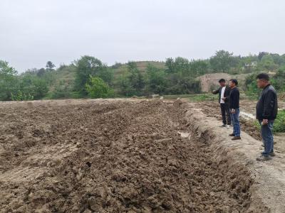 通城县石南镇开展工矿用地整改专项督导 严守土地管理红线