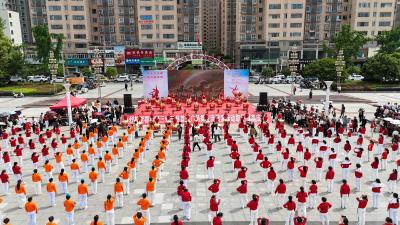 舞动非遗潮 乐享邻里情｜三县广场舞展演点亮文旅盛宴  