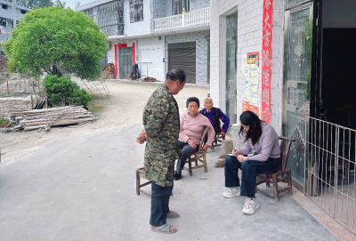 通城县石南镇开展耕地地力保护补贴入户核查工作