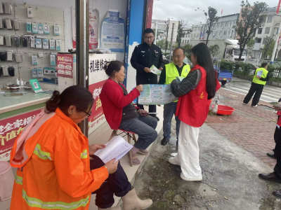 通城县五里镇开展“六进”禁毒主题宣传活动