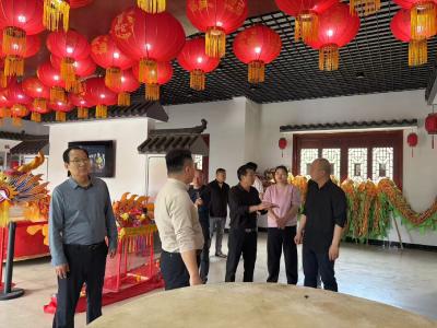 通城县石南镇开展非遗传承馆专项检查 守护多年民俗根脉