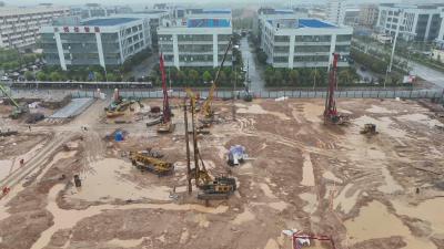【奋战二季度 确保“双过半”】通城县电子信息坪山产业园四期项目建设有序推进
