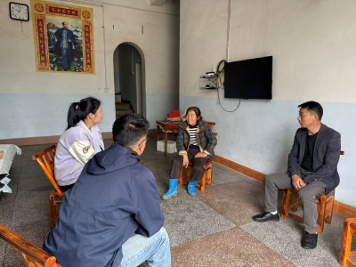 通城县石南镇：促膝长谈听民意 凝心聚力促发展