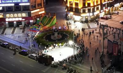 “楚超”第二现场同频共振 为通城“夜经济”再添一把火
