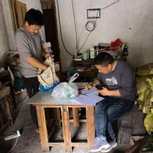 通城县石南镇：精准摸排建档 筑牢生态防线