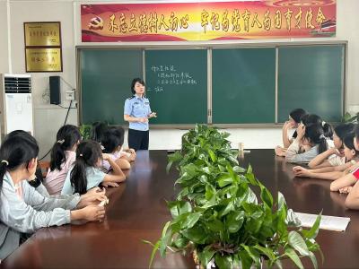 法治宣讲进校园 | 通城县沙堆镇派出所开展暑期安全专题宣讲