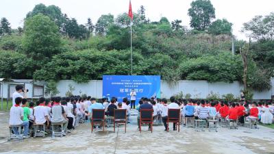榜样引航逐梦 亚运冠军走进通城乡村小学 