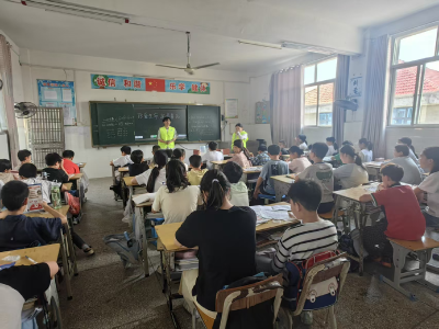 6・26国际禁毒日 | 通城县石南镇开展校园禁毒宣传教育活动