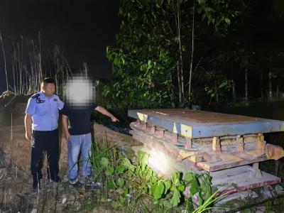 【项目警务在行动】17.6吨模具深夜被盗 通城公安4小时破案挽损