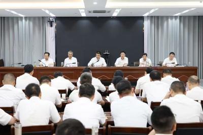 全县防范应对台风“巴威”专题会召开