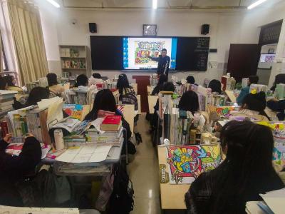 崇阳：“扫黄打非”走进绘画课堂