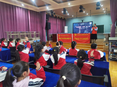 崇阳：弘扬雷锋精神  争做追“锋”少年