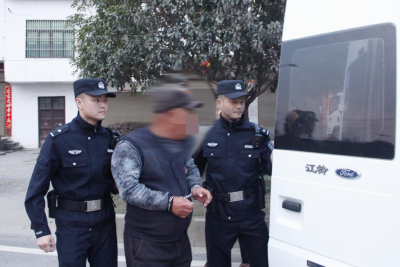 崇阳县法院：集中执行强势出击   利剑出鞘尽显锋芒