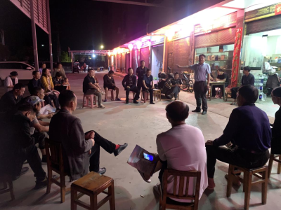 崇阳县白霓镇谭家村：“湾子夜话”共谋“美好家园”