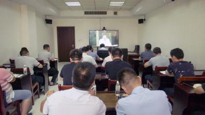 崇阳县组织收视收听全国、省市城镇燃气安全专项整治工作部署推进视频会议