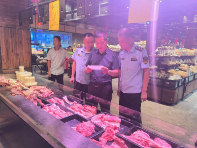 崇阳：“双节”我在岗   为市场稳定保“价”护航