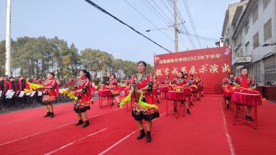 崇阳县白霓镇：莫道桑榆晚  最美“夕阳红”