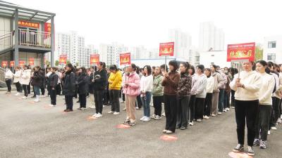 崇阳县政务服务中心：趣味竞赛庆“三八”